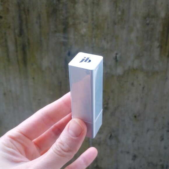 BN Jecca Blac classy red matte lipstick - vegan 💄 - Picture 4 of 5